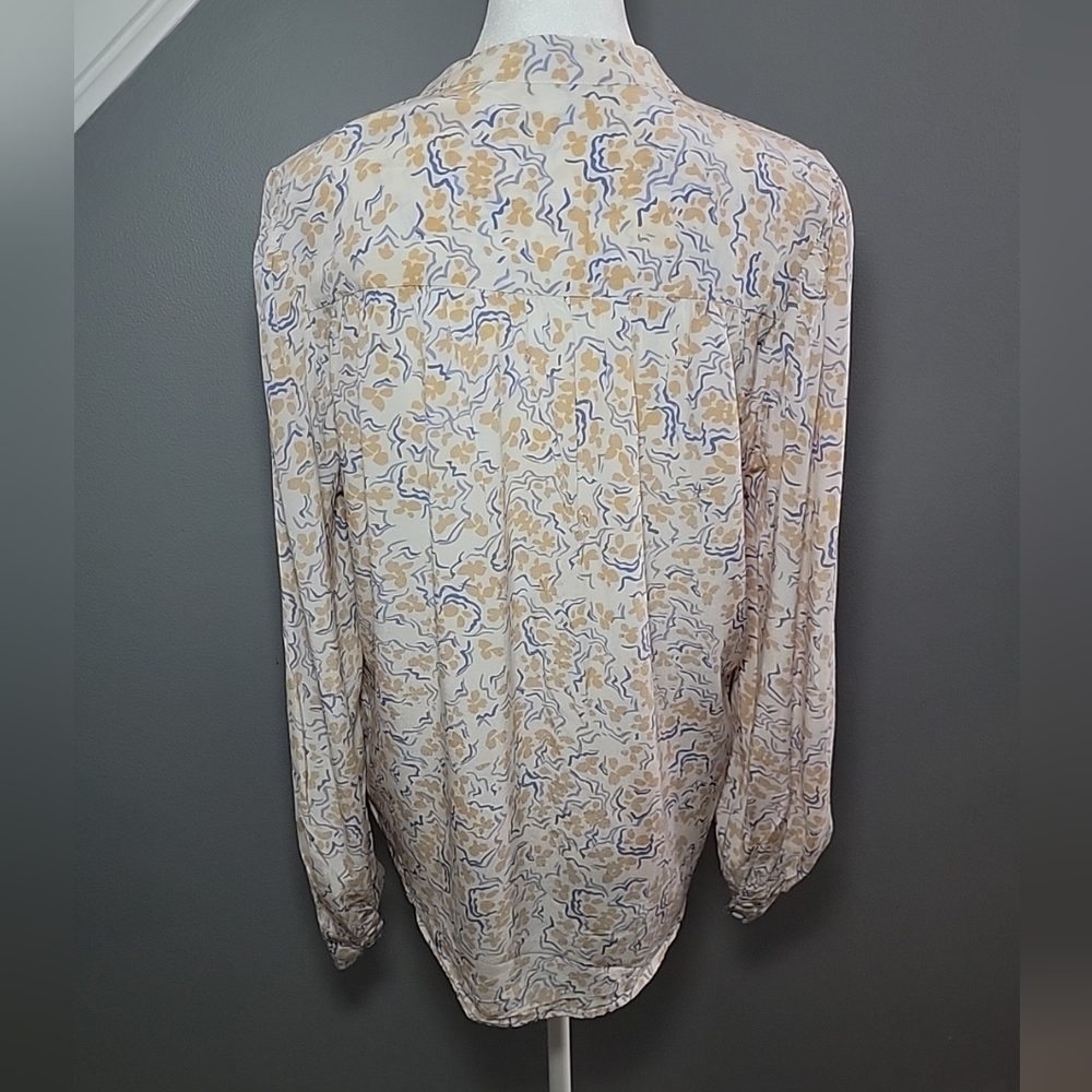 SUNCOO Paris $102 Button Up Blouse Top Size T2 US Medium Pockets Lightweight - Picture 3 of 5